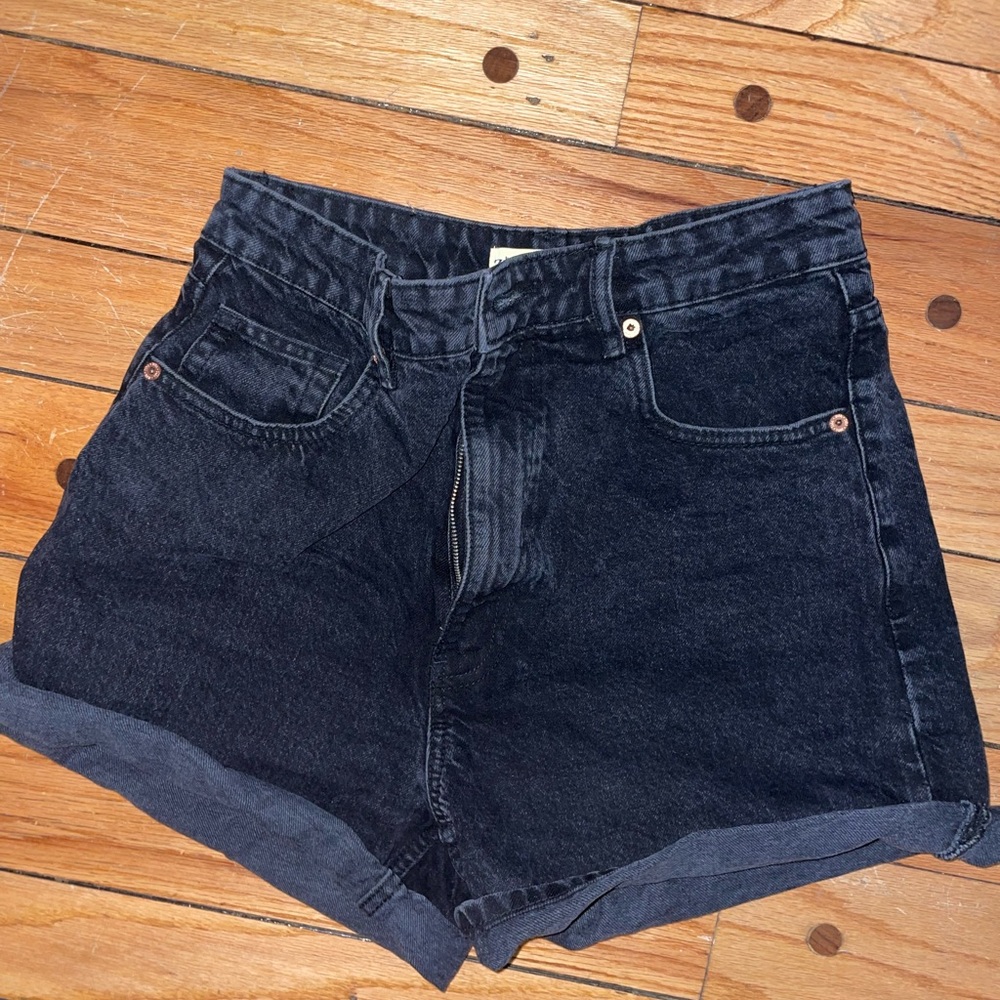 Zara black jean mom shorts size 8